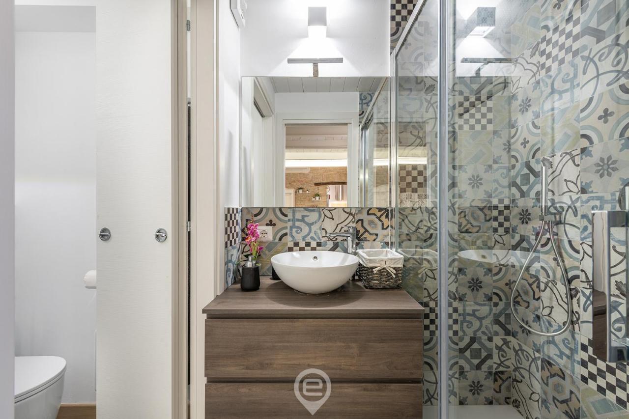 Adriana'S New Loft Apartment กาญารี ภายนอก รูปภาพ