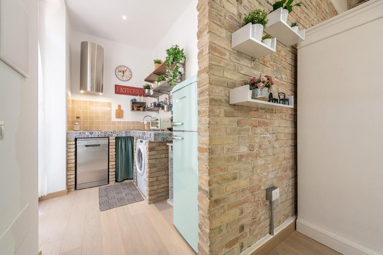 Adriana'S New Loft Apartment กาญารี ภายนอก รูปภาพ